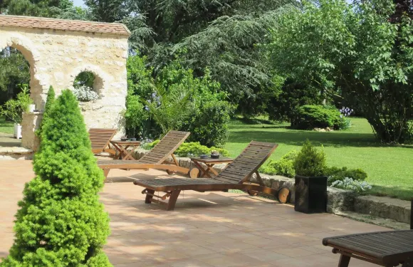 萊斯埃庫茹斯酒店