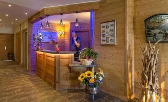 Chalet-Hotel le Beausoleil, the Originals Relais (Hotel-Chalet de Tradition)