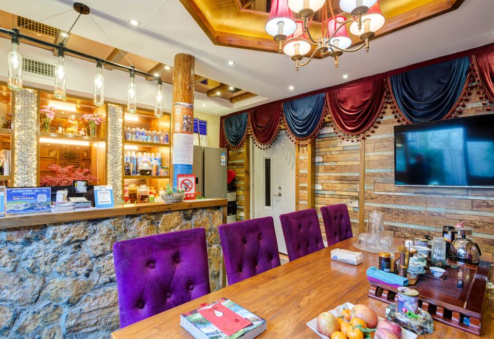 [리장 원드랜드 인의 옥상 테라스에서 바라본 고성 전경]