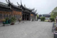 Xiashi ancient town Ya Ju Yue Ting B&B