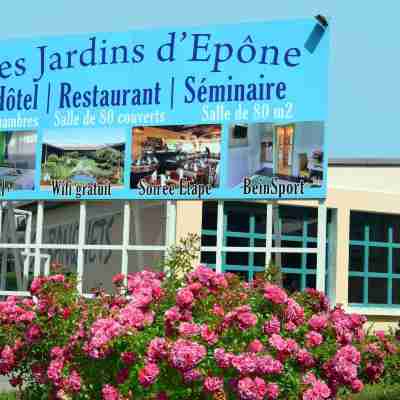 Hotel Restaurant les Jardins d'Epone Hotel Exterior