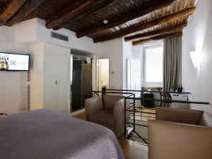 Santa Chiara Boutique Hotel