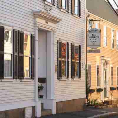 Harbor Light Inn Hotel Exterior