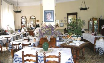 Hotel Pensione Moderna