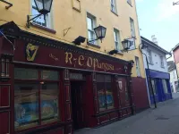 Fennessy's Hotel