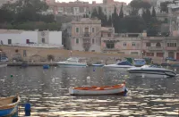 Villa Del Porto Hotels in Bormla