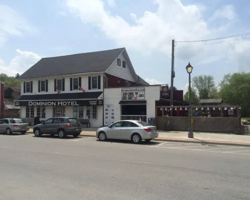 Dominion Hotel Hotels in Haliburton County