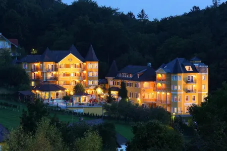 Schlossl Hotel Kindl