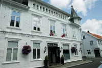 Grand Hotel Flekkefjord Hotels in Flekkefjord
