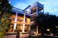 Aruntara Riverside Boutique Hotel Hotels in Chiang Mai
