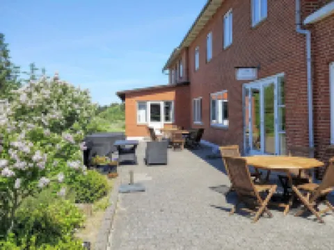 Hotel Strandlyst Badehotel Hotels in Hirtshals