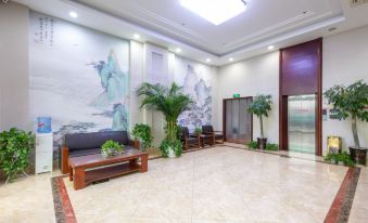 Zhenfeng Business Hotel