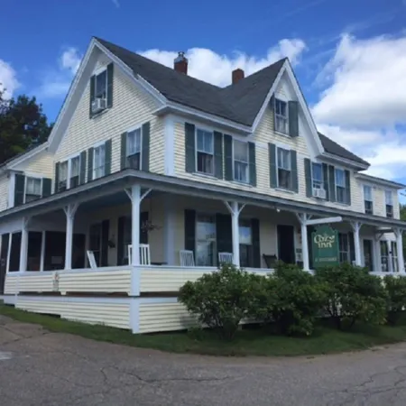 The Lakeview Inn & Cottages