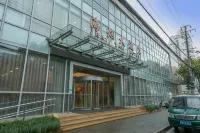 上海海煙ホテル 臨平路駅周辺のホテル