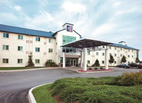 Motel 6 Huntsville, on