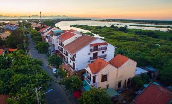 Calm House Hotel Hoi An 1