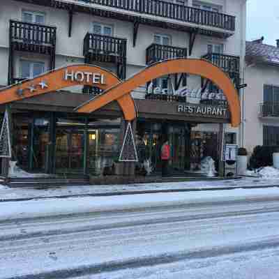 Les Vallées Hôtel & Résidence Hotel Exterior