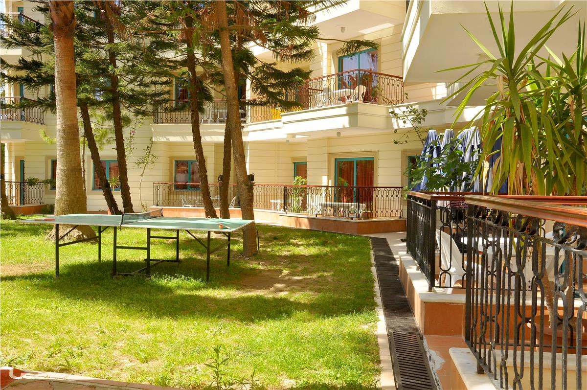 Çınar Family Suite Hotel (Cinar Family Suite Hotel)