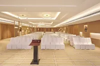 Tulip Inn Zirakpur Hotel a Sahibzada Ajit Singh Nagar