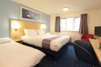 Travelodge Dunfermline Hotels in Kelty