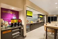 Home2 Suites by Hilton Minneapolis Bloomington Hotels in Bloomington