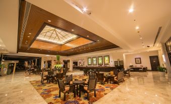 Waterfront Airport Hotel and Casino – Mactan