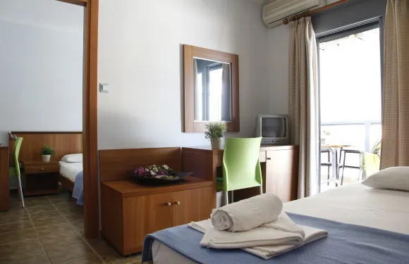 馬里亞雷納酒店