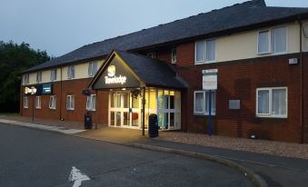 Travelodge Wakefield Woolley Edge M1 Northbound