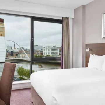 Leonardo Hotel Newcastle Quayside Hotels near St. James' Park