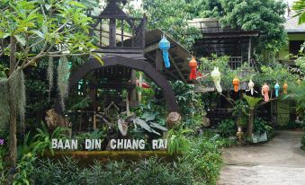 Bann Din Chiang Rai