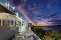 Vardia Bay Studios Hotels in Chora Folegandros
