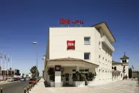 Ibis Sevilla Hotel a Siviglia