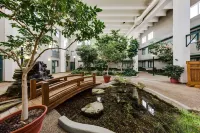 Heritage Inn Hotel & Convention Centre - Taber Отели в г. Табер