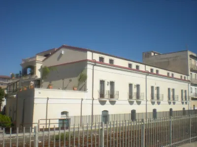 Palazzo Reginella Hotel in zona Spiaggia della Rocca del Capo