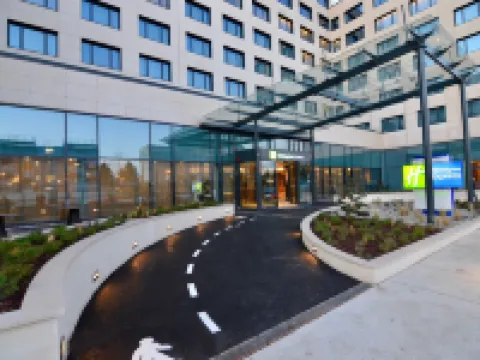 Holiday Inn Express PARIS - CDG AIRPORT by IHG فنادق في باريس