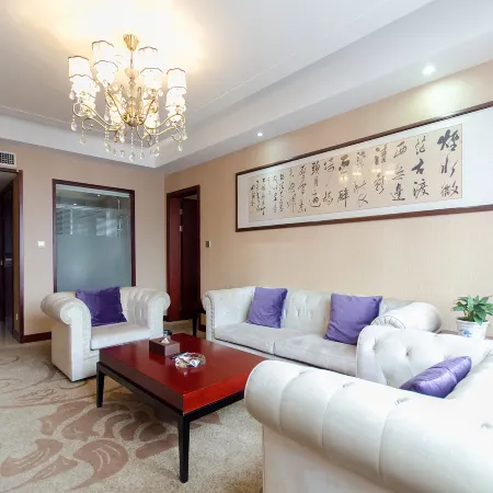Zhushan International Hotel Отели в г. Чжушань