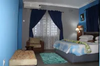 CrownEdge Hotels Các khách sạn ở Ikeja