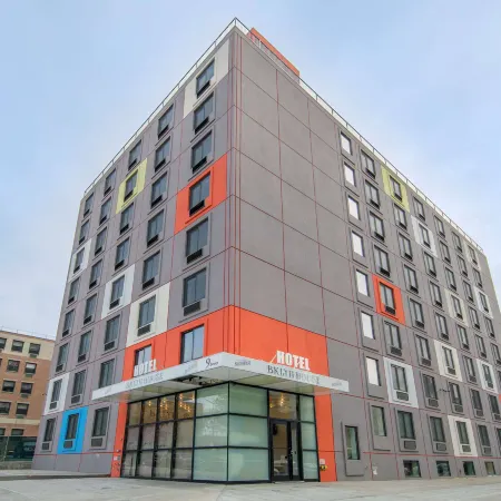 BKLYN HOUSE Отели рядом с достопримечательностью «Уильямсберг»