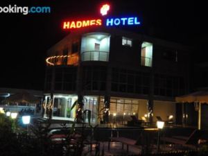 Hadmes Hotel
