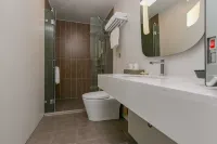 Ibis Hotel Pingliang Kongtong Mountain Greenland Plaza - Parkering