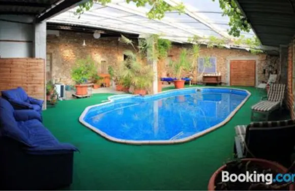 多梅色彩度假屋