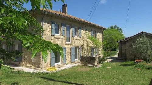 A la Belle Histoire Hotels in Romans-sur-Isère