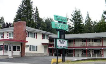 Townhouse Motel