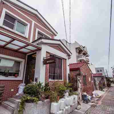 安平156民宿 Hotel Exterior