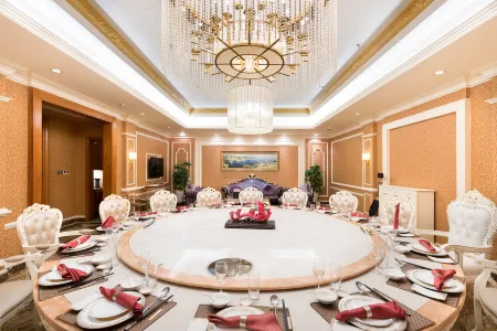 Baohui Hotel Отели рядом с достопримечательностью «Anping Bridge»