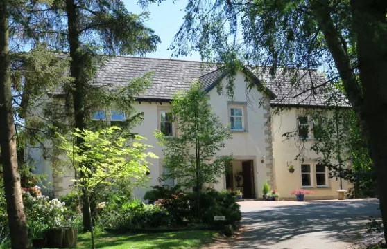雅頓鄉間別墅酒店