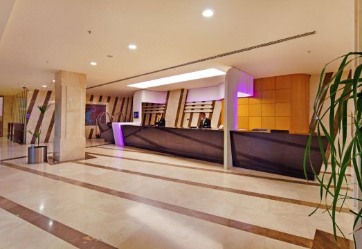 더 그린 파크 펜딕 호텔 & 컨벤션 센터