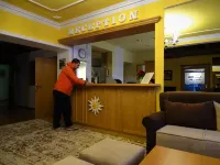 Alpenhotel Edelweiss Hotels in Maurach