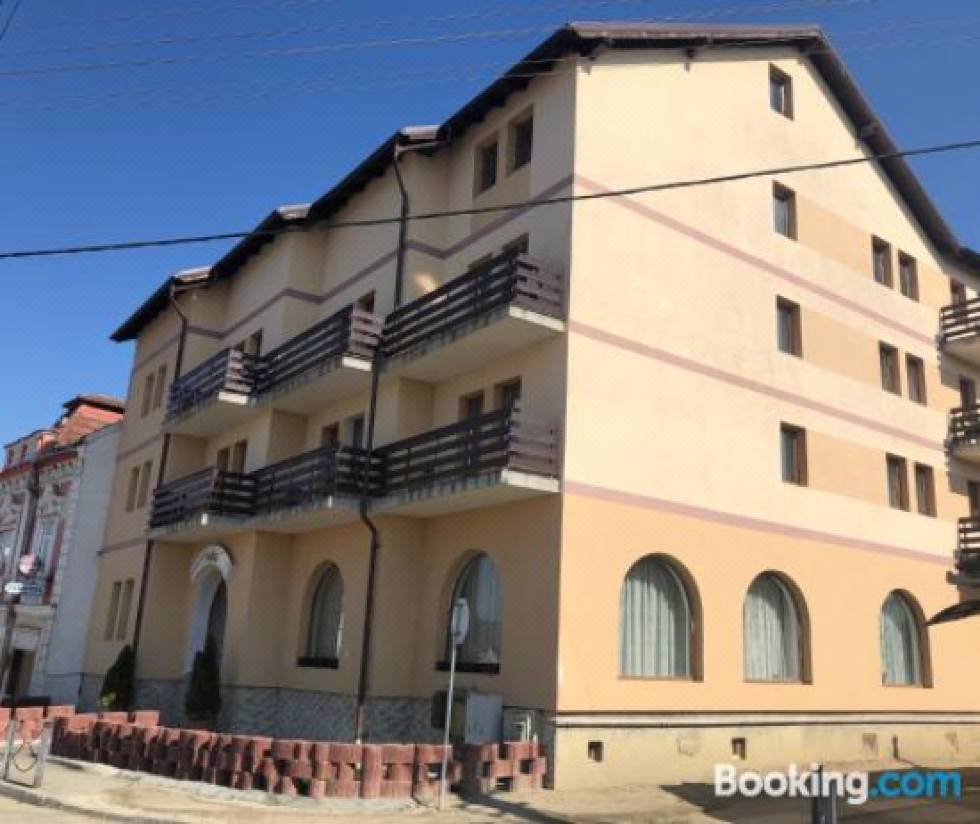 Pensiune Restaurant Indus-Ocna Sibiului Updated 2022 Room Price-Reviews &  Deals | Trip.com