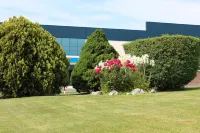 Hotel Azar - Parvekkeita